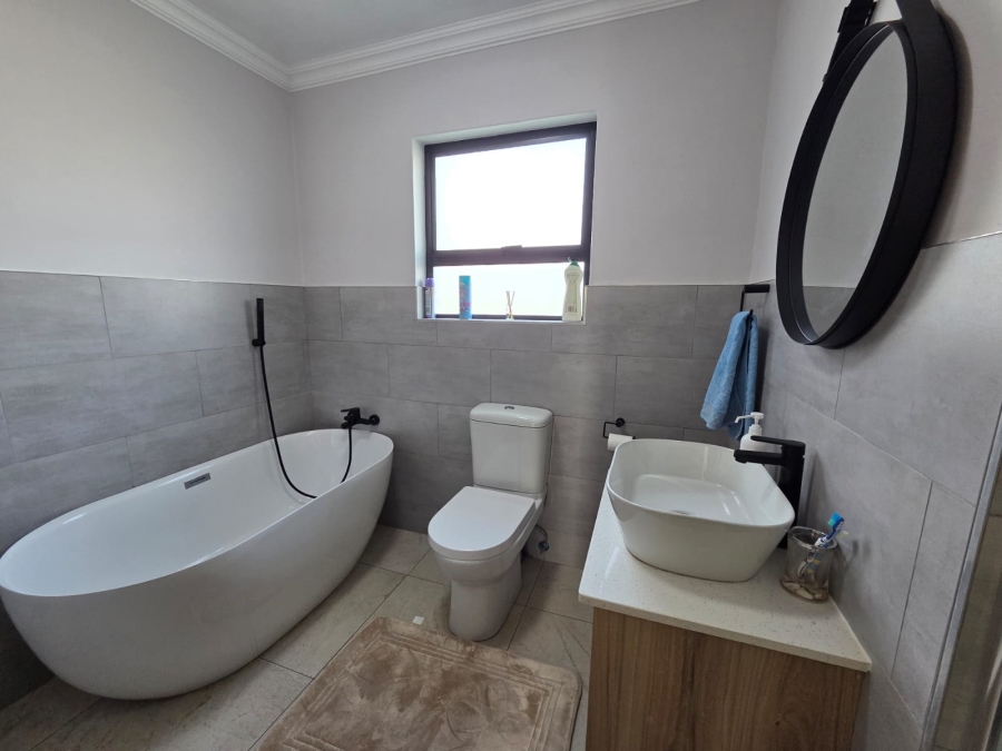 4 Bedroom Property for Sale in La Camargue Private Country Estate North West